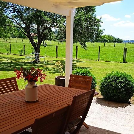 La Taniere Douce Bed and Breakfast Soulaucourt-sur-Mouzon Eksteriør billede